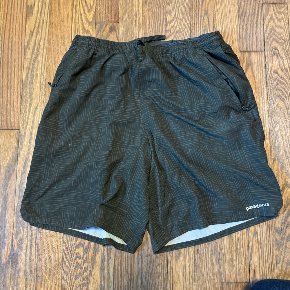 Patagonia Men's Charcoal Patterned Athletic Shorts
